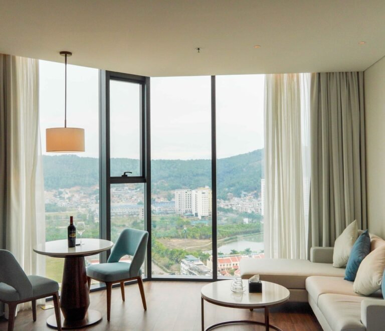 Căn hộ chung cư À La Carte Hạ Long Bay B1xxx 3.3 tỷ