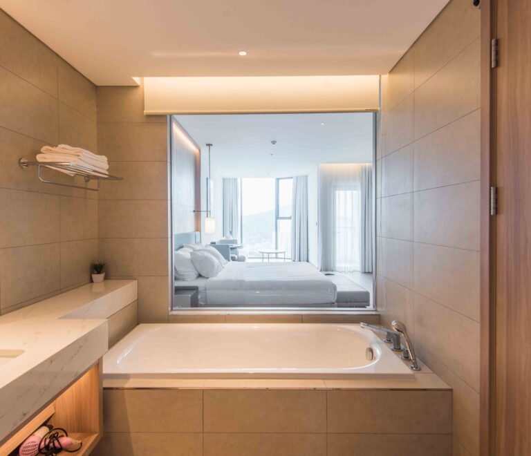 Căn hộ chung cư À La Carte Hạ Long Bay B0xxx 3.1 tỷ